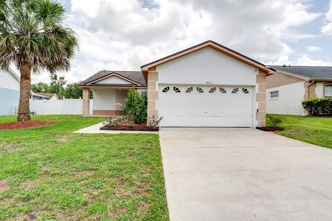 7820 LAUREL OAK LANE
