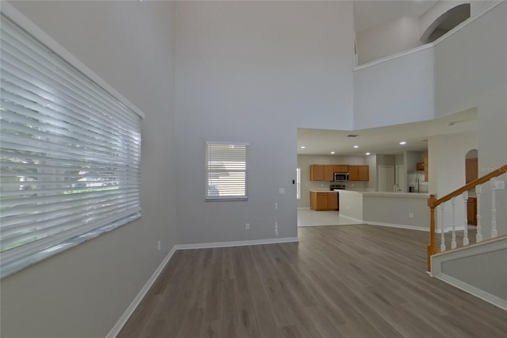 7524 MAROON PEAK DRIVE, RUSKIN, FL — photo 3 of 20
