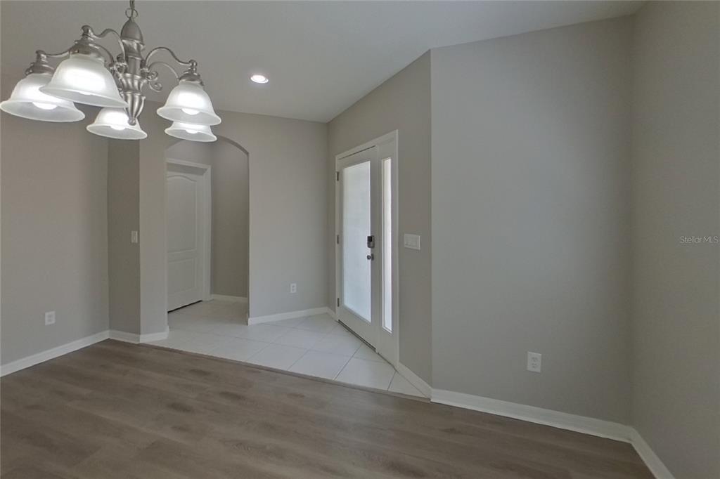 7524 MAROON PEAK DRIVE, RUSKIN, FL — photo 4 of 20