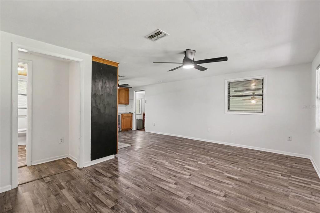 5601 S PERCH DR, FLORAL CITY, FL — photo 5 of 30