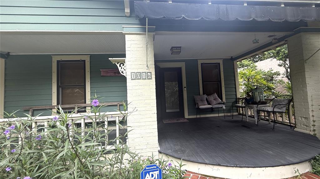 1016 E POWHATAN AVENUE, TAMPA, FL — photo 2 of 30