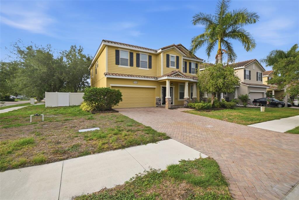 5654 AARON COURT