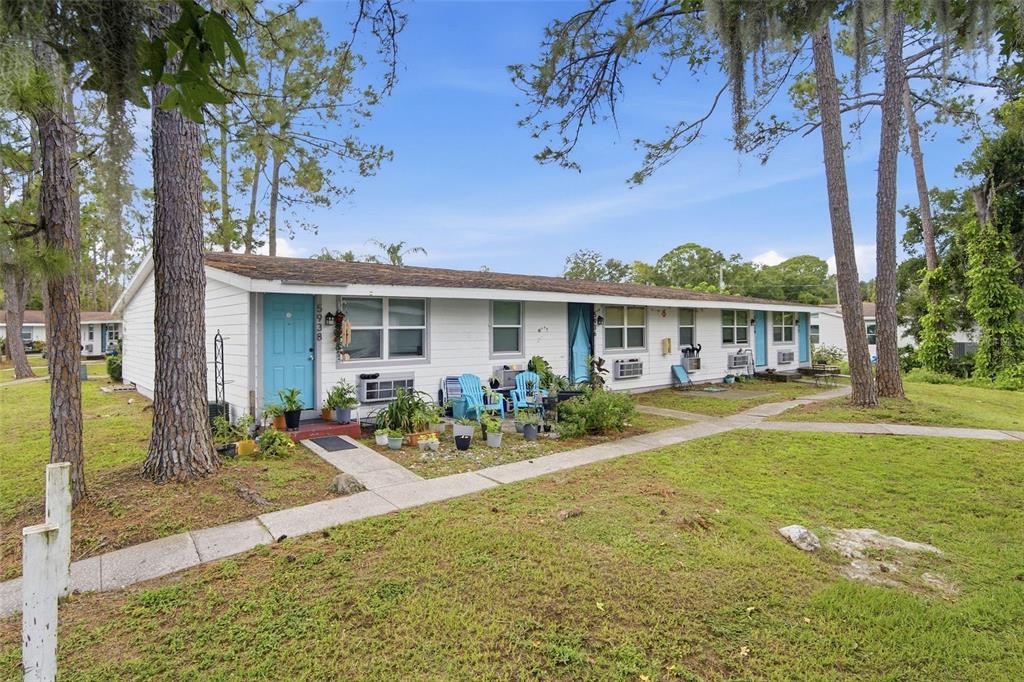 5901 BRYCE LANE, TAMPA, FL — photo 2 of 24