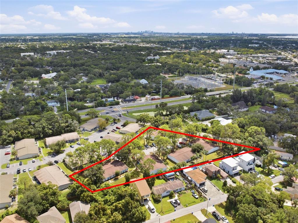 5901 BRYCE LANE, TAMPA, FL — photo 3 of 24