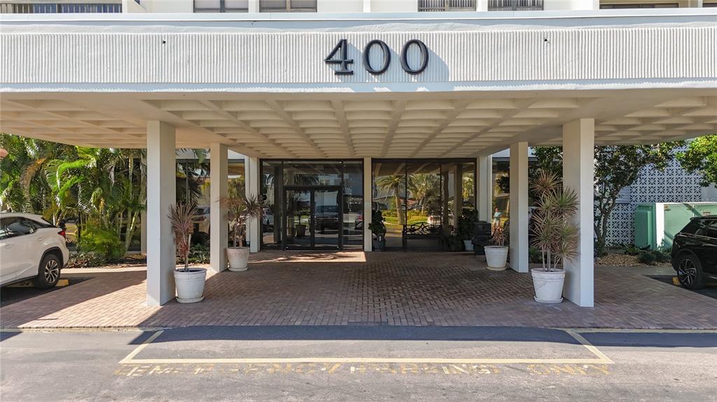 400 ISLAND WAY UNIT 1411, CLEARWATER BEACH, FL — photo 2 of 79