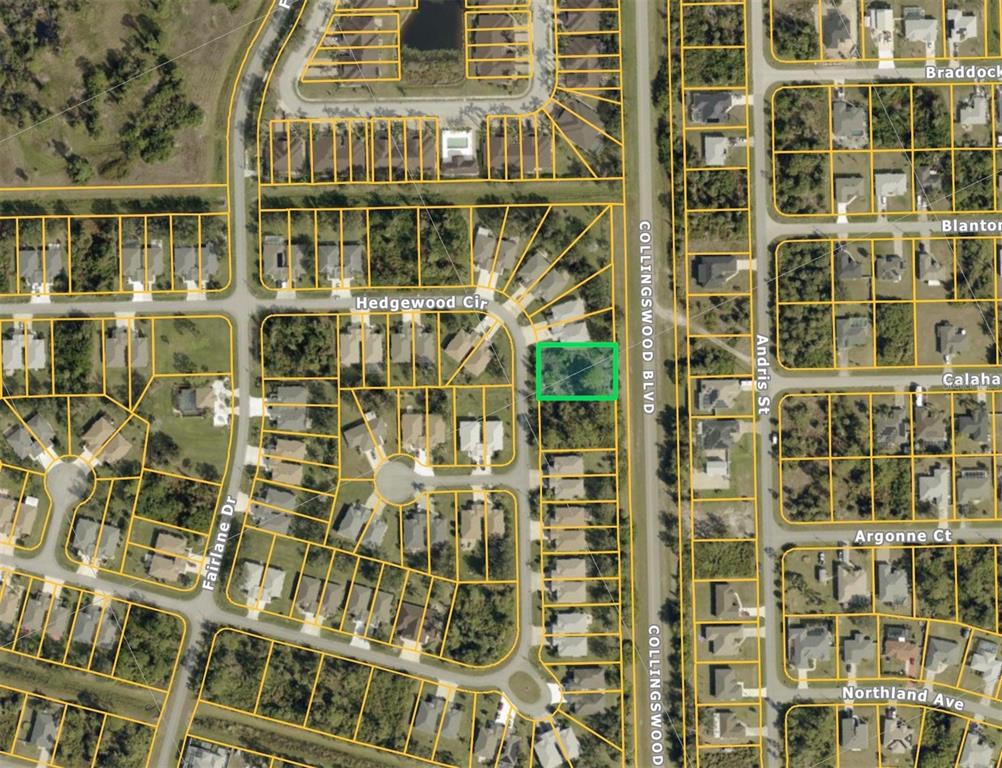 This is a satellite map view showing a highlighted residential lot in a suburban neighborhood — HEDGEWOOD CIRCLE, NORTH PORT, FL