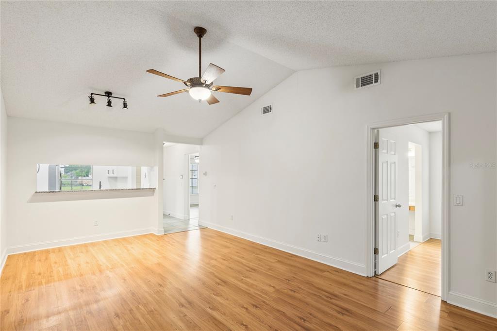 321 DOVER COURT E, SAFETY HARBOR, FL — photo 5 of 30