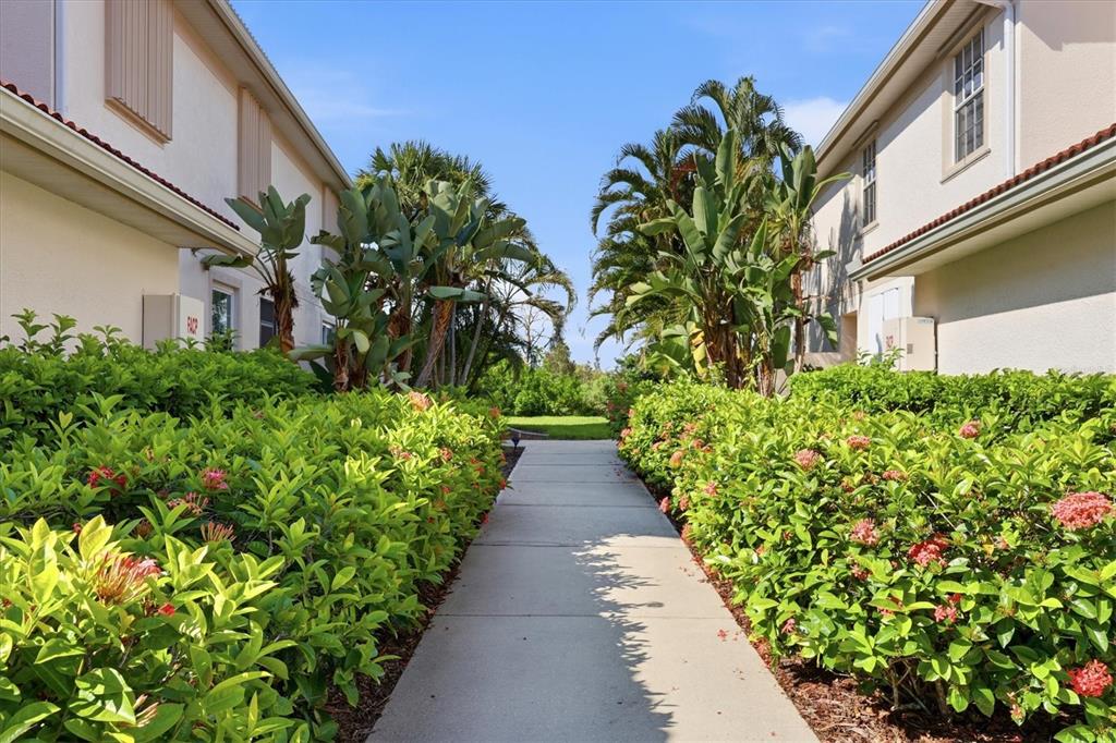 4679 CLUB DRIVE UNIT 102, PORT CHARLOTTE, FL — photo 5 of 30