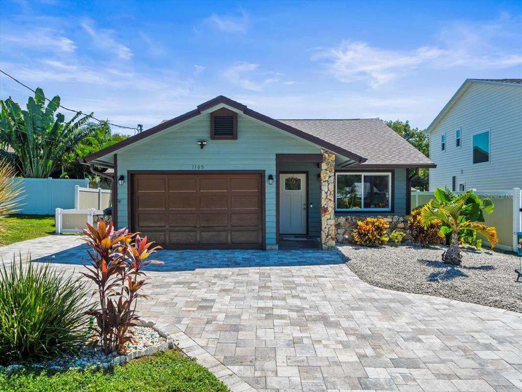 1165 FALCON DRIVE