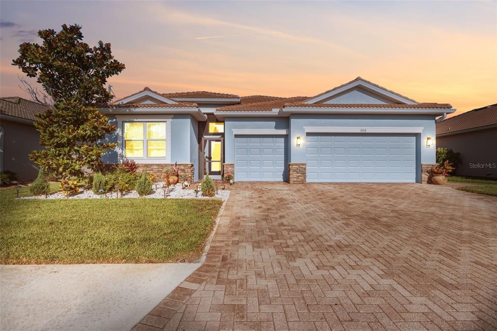 1934 MESIC HAMMOCK WAY