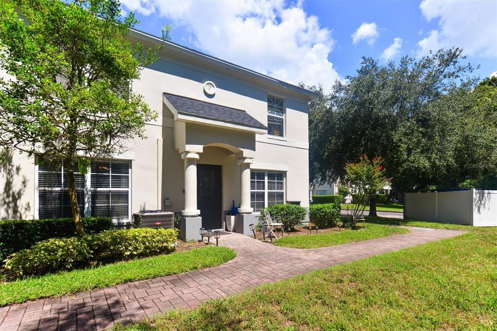 9404 COOPERVILLE COURT, TAMPA, FL — photo 3 of 30