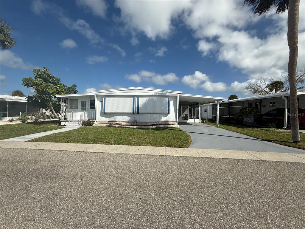 611 WATER LILY DRIVE