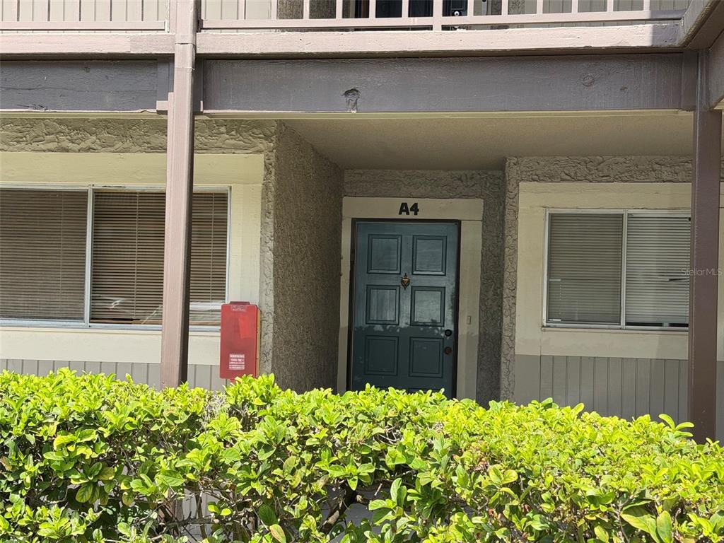 6308 NEWTOWN CIRCLE UNIT 8A4, TAMPA, FL — photo 2 of 30