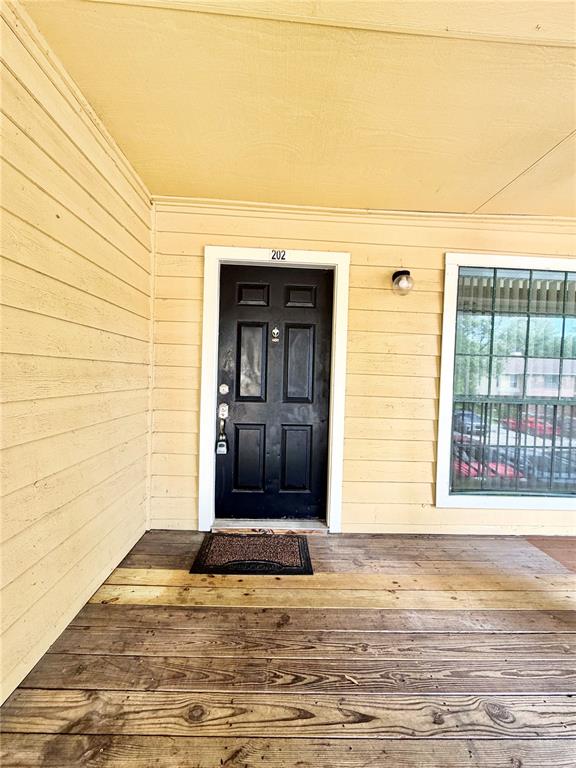 8643 MALLARD RESERVE DRIVE UNIT 202, TAMPA, FL — photo 4 of 30