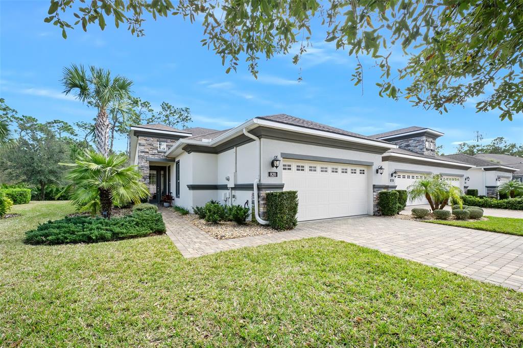 820 ALDENHAM LANE
