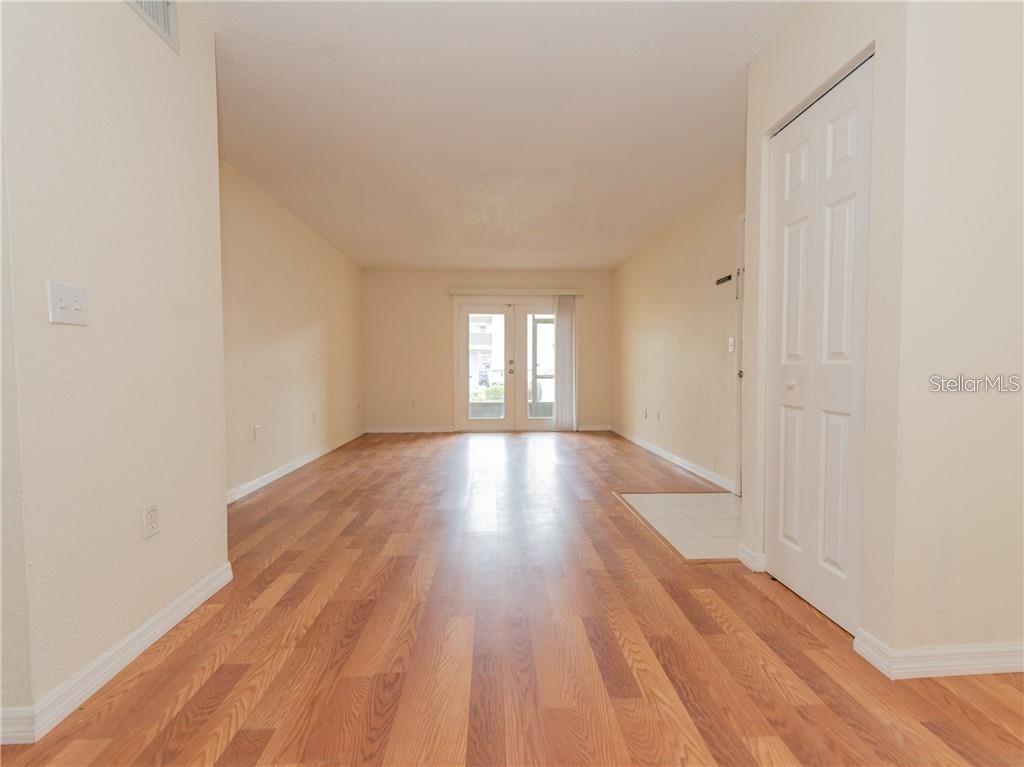 934 LAKE DESTINY ROAD UNIT D, ALTAMONTE SPRINGS, FL — photo 4 of 17