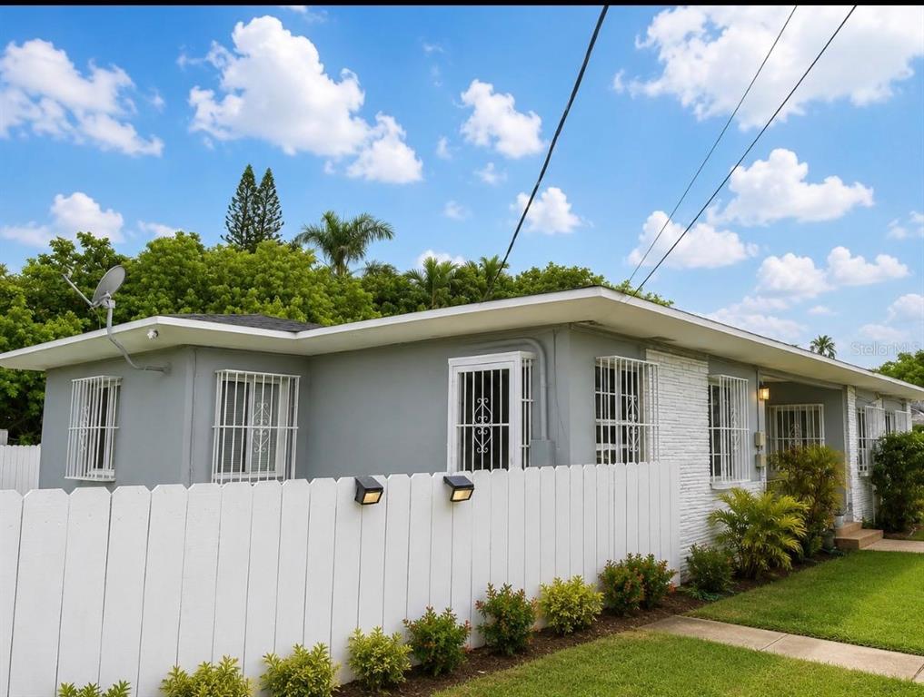 8230 N BAYSHORE DRIVE, MIAMI, FL — photo 2 of 7