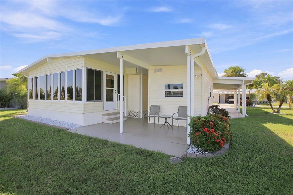 106 KING ARTHUR DRIVE, NOKOMIS, FL — photo 3 of 30