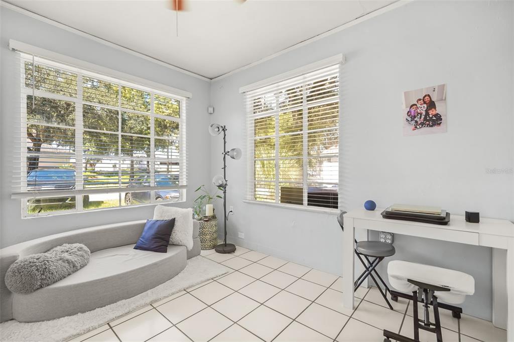 1311 CARSON AVENUE, KISSIMMEE, FL — photo 4 of 26