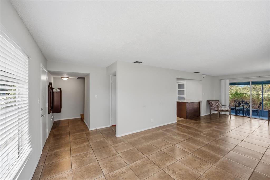 318 BARLOW AVENUE UNIT 71, SARASOTA, FL — photo 4 of 30