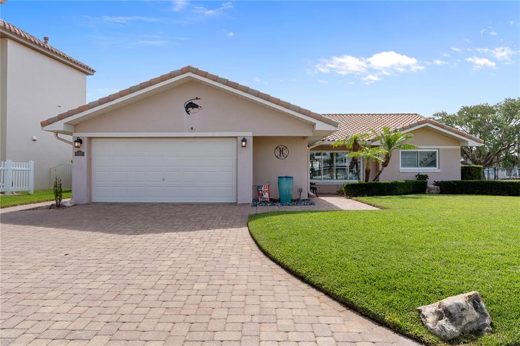 2221 N KINGS COVE POINT