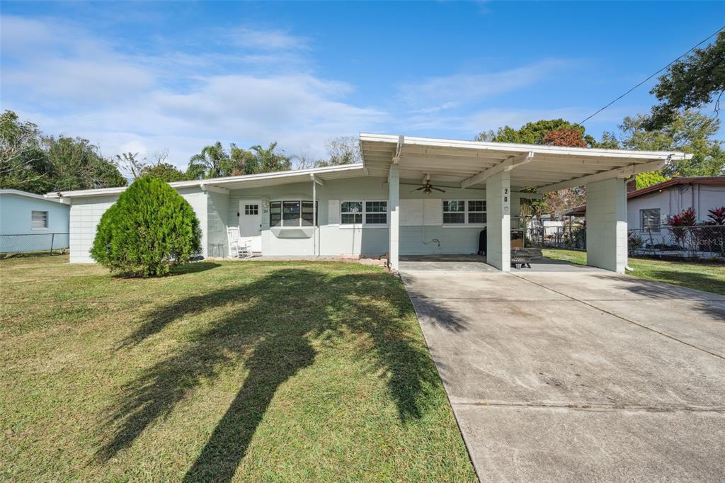 201 W PIERCE AVENUE