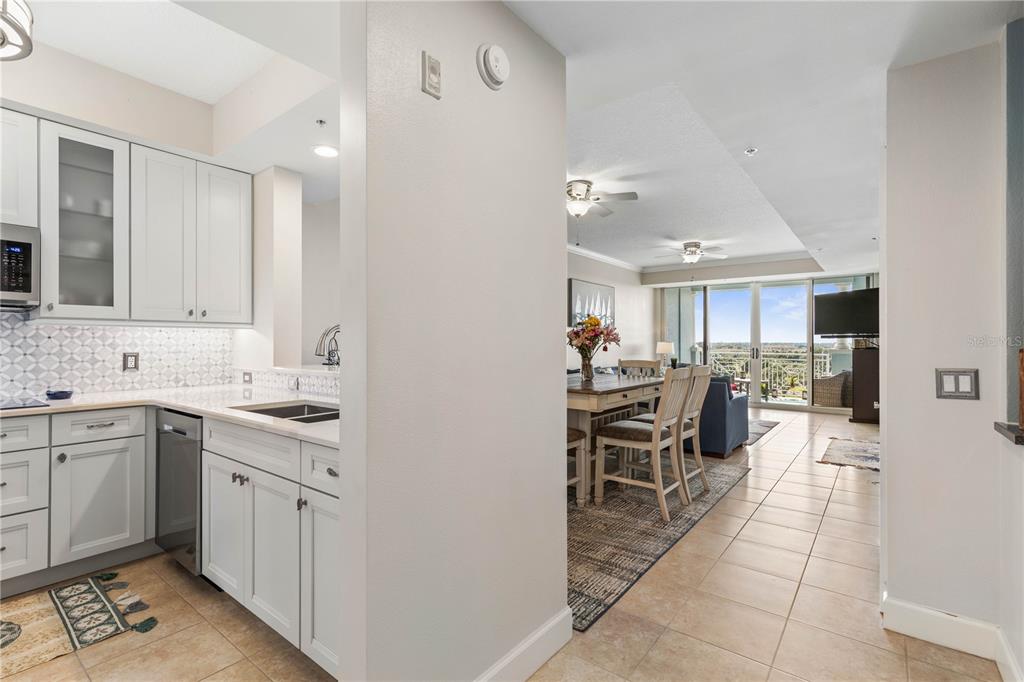 102 YACHT HARBOR DRIVE UNIT 567, PALM COAST, FL — photo 5 of 30