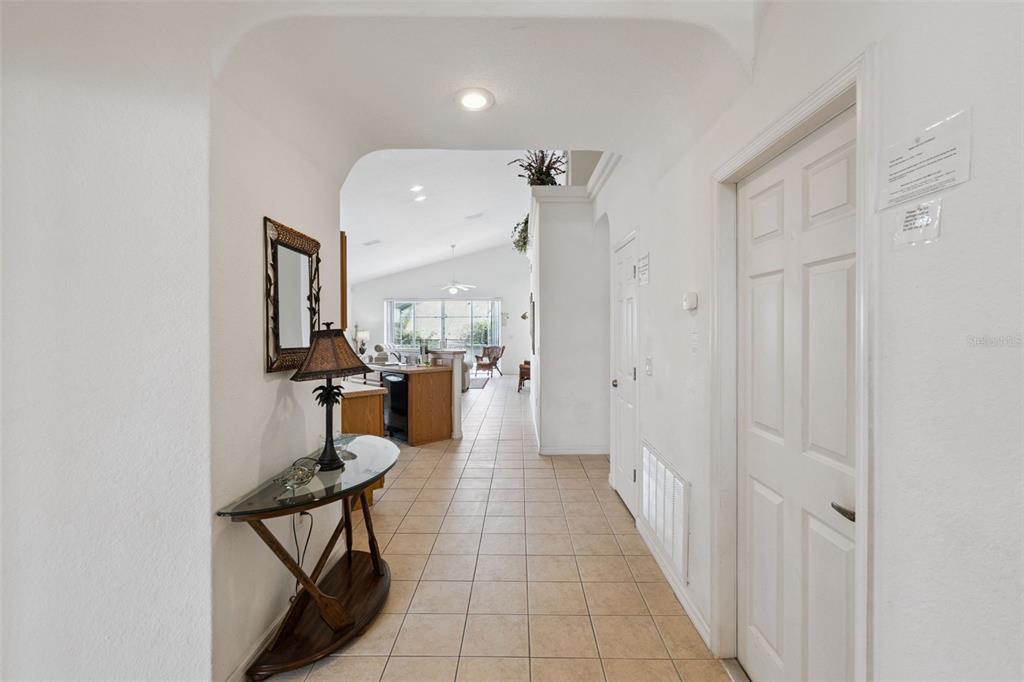 268 VIZCAY WAY, DAVENPORT, FL — photo 5 of 30