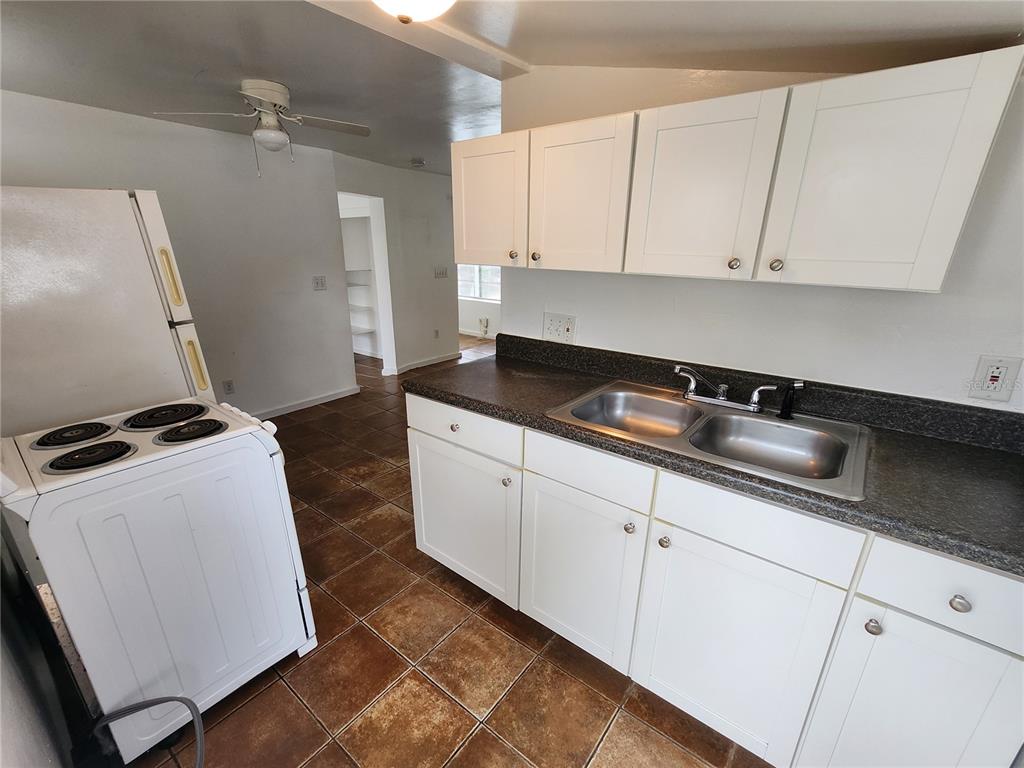 309 W COMANCHE AVENUE UNIT C, TAMPA, FL — photo 2 of 10