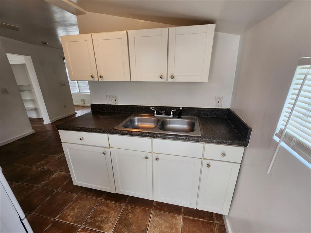 309 W COMANCHE AVENUE UNIT C, TAMPA, FL — photo 3 of 10