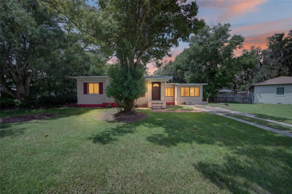 2402 S SUMMERLIN AVENUE, SANFORD, FL — photo 3 of 30