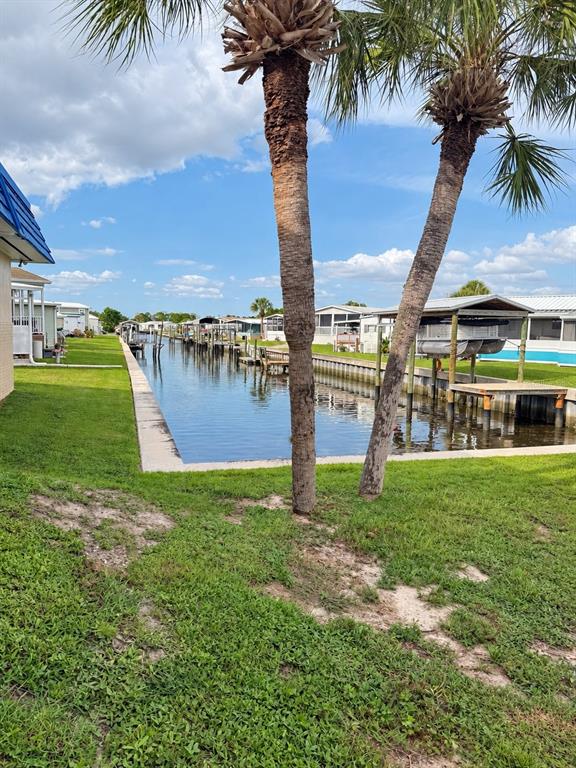 119 SAINT PIERRES WAY, APOLLO BEACH, FL — photo 5 of 14