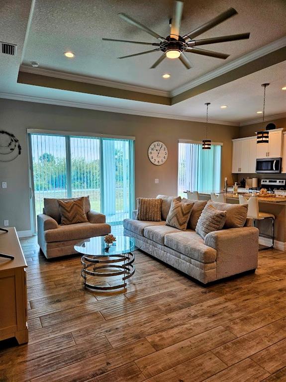 372 BAYTREE DRIVE, ROTONDA WEST, FL — photo 2 of 10