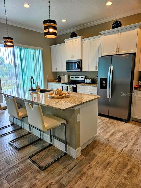 372 BAYTREE DRIVE, ROTONDA WEST, FL — photo 4 of 10