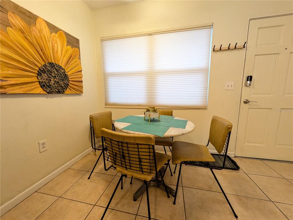 1720 MORRILL STREET UNIT 11, SARASOTA, FL — photo 4 of 12