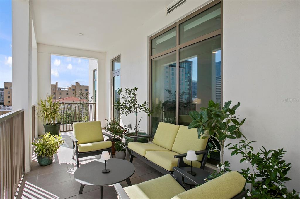 126 4TH AVENUE NE UNIT 502, ST PETERSBURG, FL — photo 5 of 71