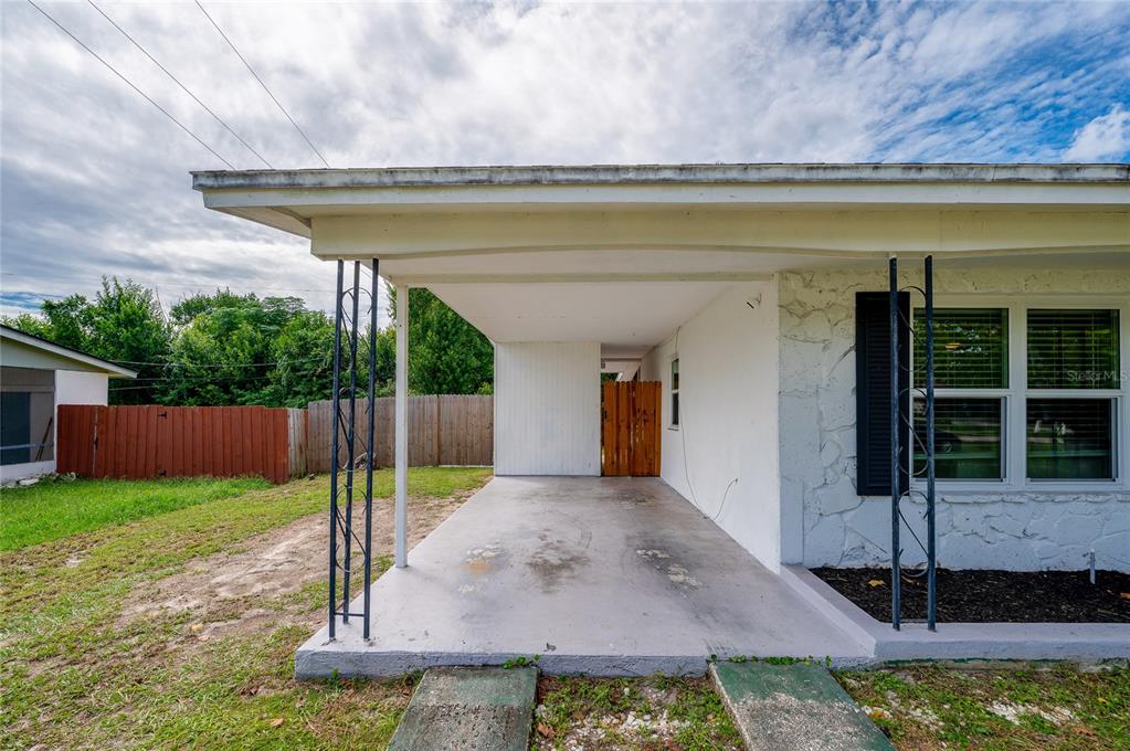 605 E NORMANDY BOULEVARD, DELTONA, FL — photo 4 of 20