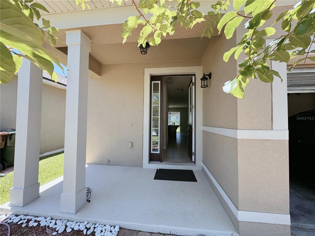 2428 CHATEAU LOOP, KISSIMMEE, FL — photo 4 of 30