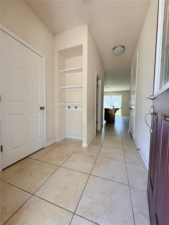 2428 CHATEAU LOOP, KISSIMMEE, FL — photo 5 of 30