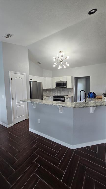 7704 CANTERBURY CIRCLE, LAKELAND, FL — photo 3 of 23