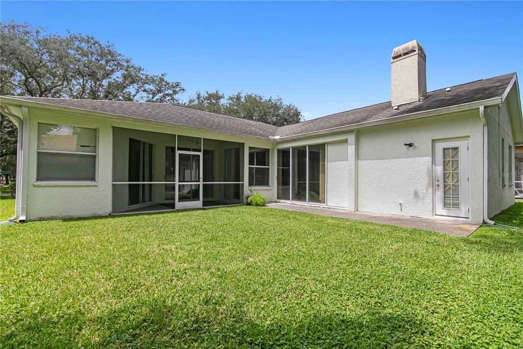 17715 HAMPSHIRE OAK DRIVE, TAMPA, FL — photo 3 of 30