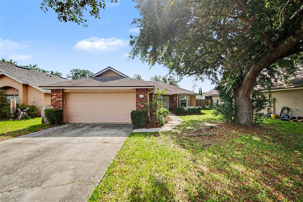 1077 SUGARBERRY TRAIL