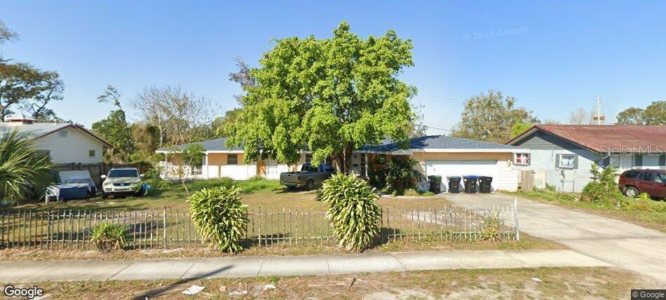 1216 N POWERS DRIVE