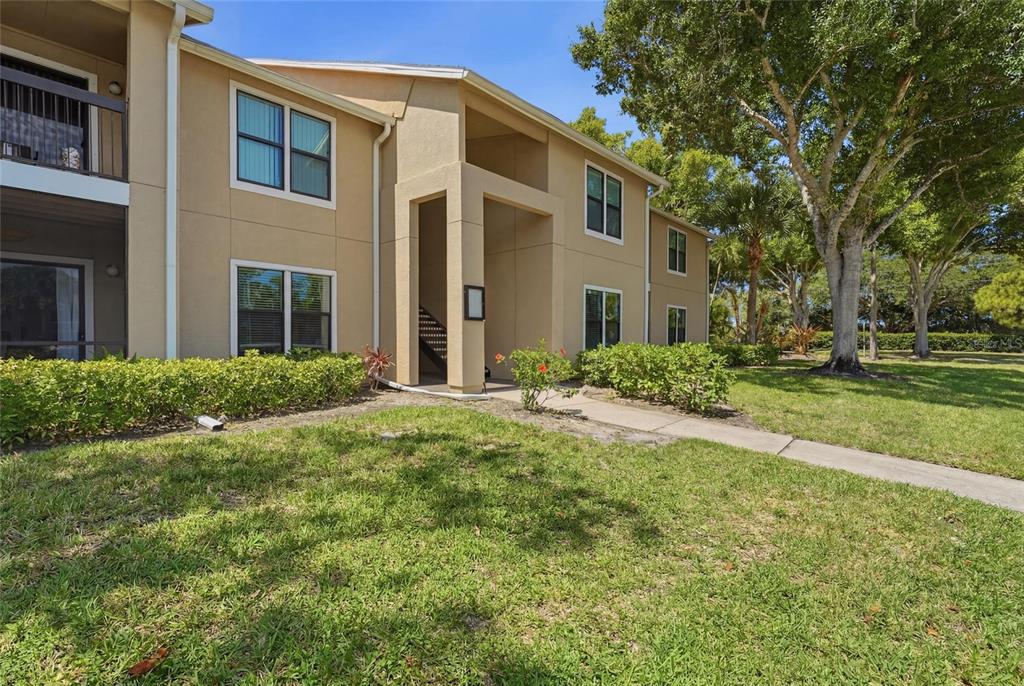 4057 CROCKERS LAKE BOULEVARD UNIT 17