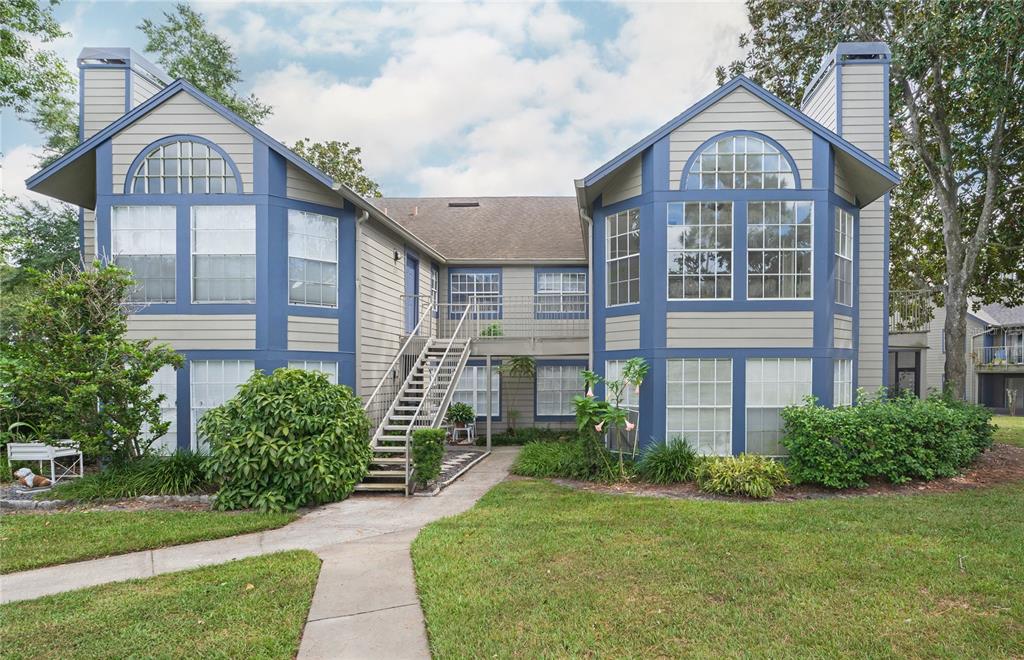 943 BAKEWELL COURT UNIT 205
