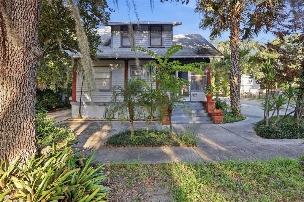 235 N SANS SOUCI AVENUE, DELAND, FL — photo 2 of 30