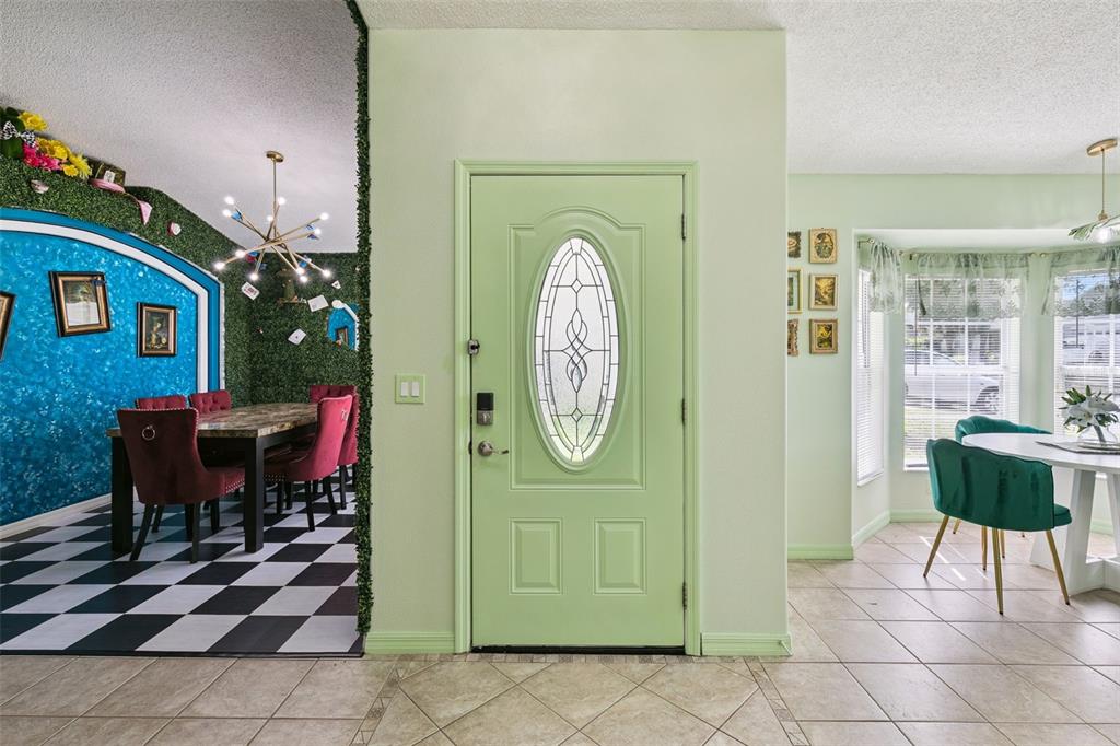 8095 INDIAN CREEK BOULEVARD, KISSIMMEE, FL — photo 4 of 42