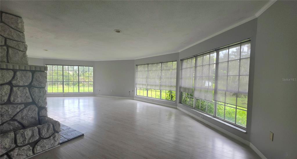 920 LAKE COVE TRL, LAKELAND, FL — photo 2 of 37