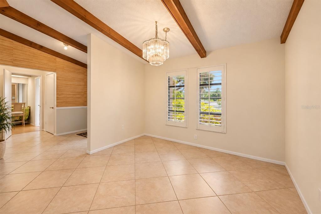 3721 ASTER DRIVE, SARASOTA, FL — photo 4 of 30
