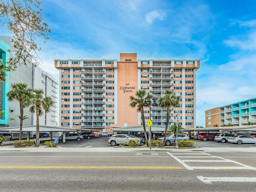 675 S GULFVIEW BOULEVARD UNIT 1007, CLEARWATER, FL — photo 4 of 55